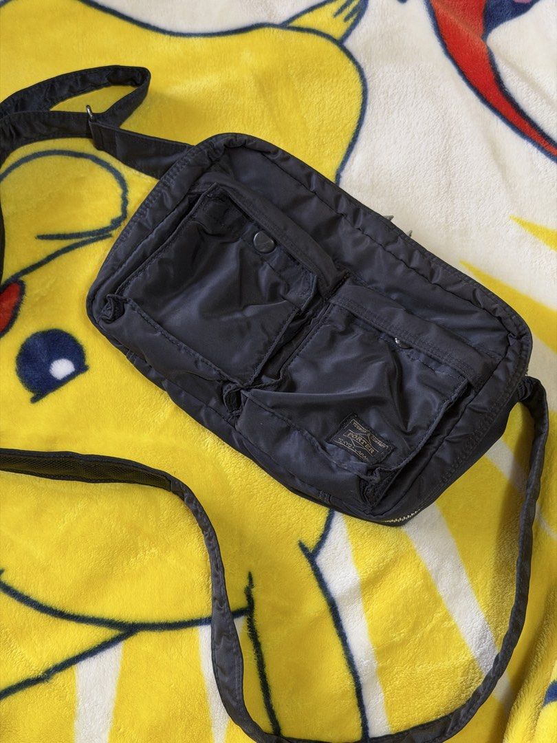 Tanker Shoulder Bag (Category: Sling Bags) located in Manila. Submitted by hammiedos (Listing ID 1469762299, Image 1). Description: Porter bag sling - blue but close enough to black, no issue po Minimalist, compact, and perfect for everyday use. 🇯🇵 💰 Price: ₱4,500 📍 Location: sampaloc 🚚 Shipping / meet-up available #Porter #PorterBag #PorterSlingBag #PorterInternational #JapaneseBag #SlingBag #BagForSale #ForSalePH.