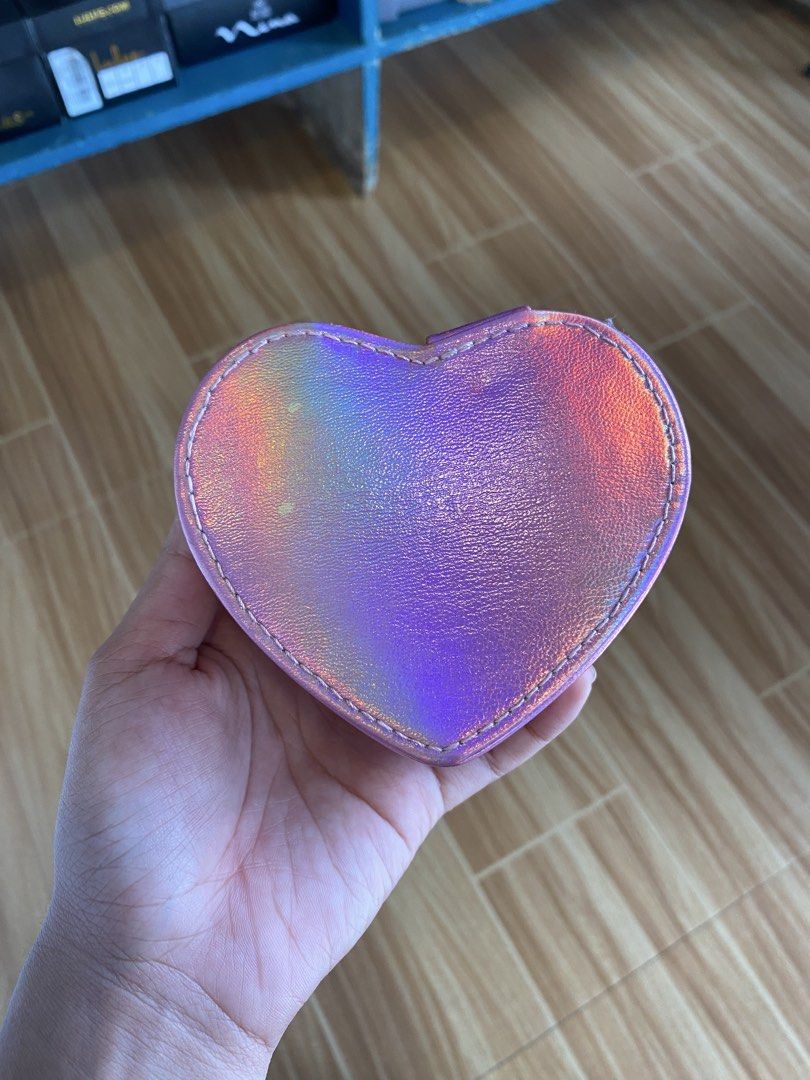 Heart Shaped Accessories Organizer (Category: Purses & Pouches) located in Digos. Submitted by dessirie. (Listing ID 1469821456, Image 2). Description: Authentic from California 📦 We ship anywhere in the Philippines via J&T Express. ❌️No COD – Payment First Policy 📹 We offer video calls for transparency so you can personally inspect your item before shipment. 📝 Layaway terms available 📩For inquiries, reservations, and orders, feel free to sen