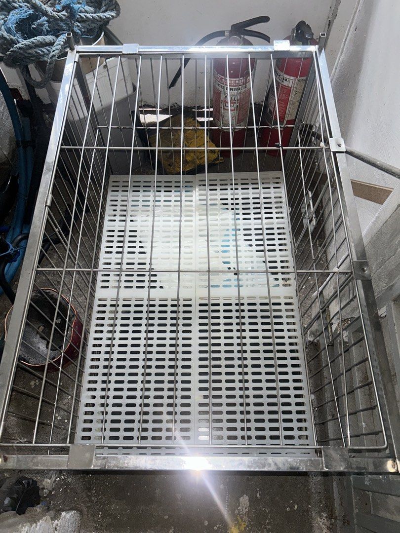 Heavy Duty Cat Cage/ Dog Cage !! (Category: Homes & Other Pet Accessories) located in Manila. Submitted by decluttering_kira (Listing ID 1469825639, Image 2). Description: .