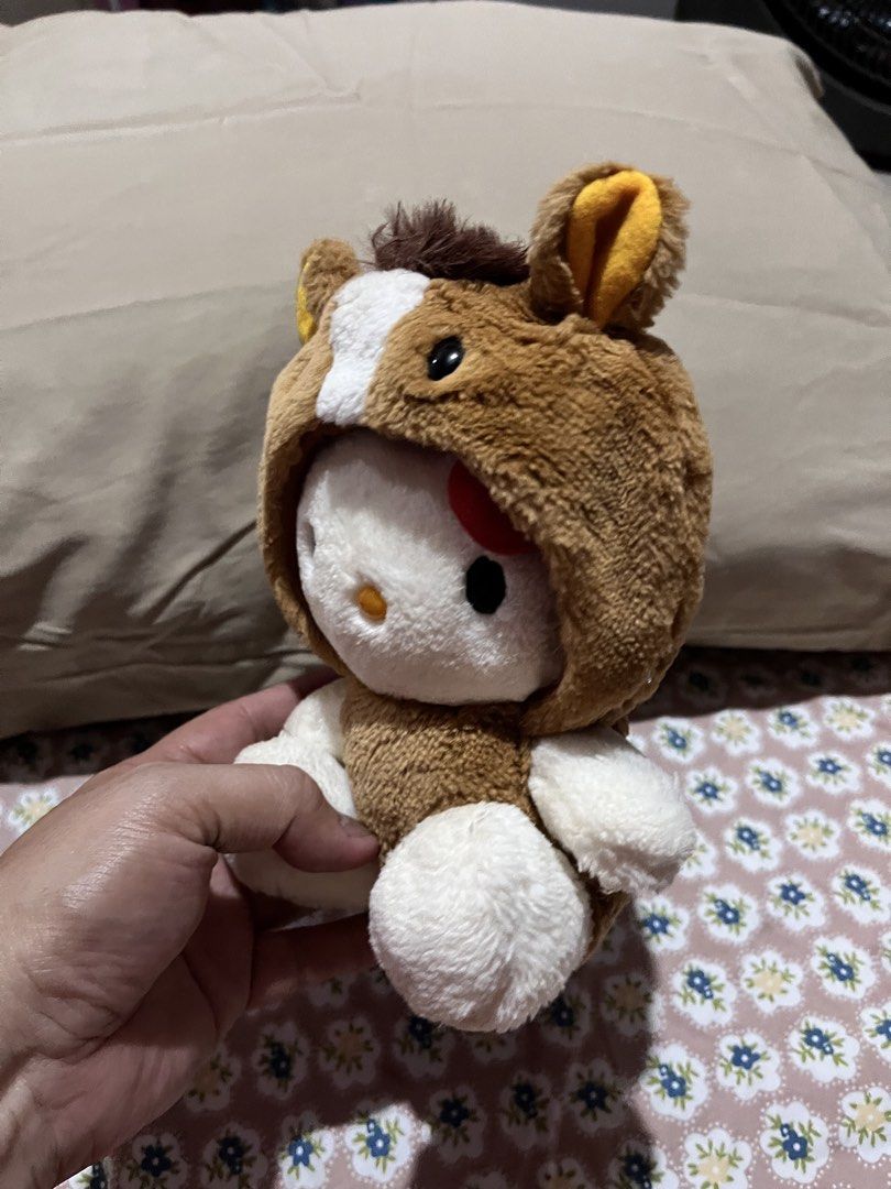 Hello Kitty Horse Plush (Category: Plushies & Soft Toys) located in Paranaque City. Submitted by bonsaiart (Listing ID 1469894611, Image 2). Description: Pre owned Good condition Faded etiketa 4300+sf Payment via gcash or paymaya Shipping via j&t No to cop / cod / meetup.