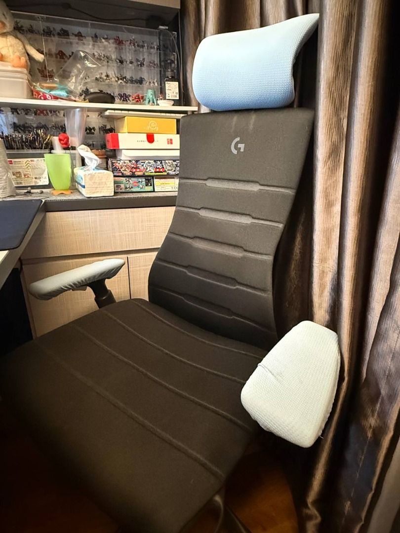 Herman Miller x Logitech G Embody Gaming Chair with Atlas Headrest ...