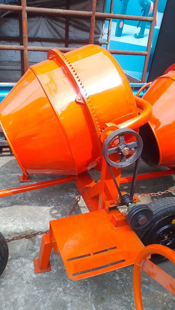 H-frame one bagger cement mixer (Category: Announcements) located in Manila. Submitted by ivan2.0 (Listing ID 1469772966, Image 1). Description: Restock‼️ Restock‼️ Restock‼️ 📢One-Bagger Cement Mixer Bundles‼️ 🔴H-frame with 7.5 Gas Engine Plus Freebies‼️ Option A. Welding Machine & Cordless Drill Option B. Portable Concrete Vibrator Option C. Impact Drill & Angle Grinder Also available in our store‼️ 🔴Light Construction Equipment 🔴Generators 