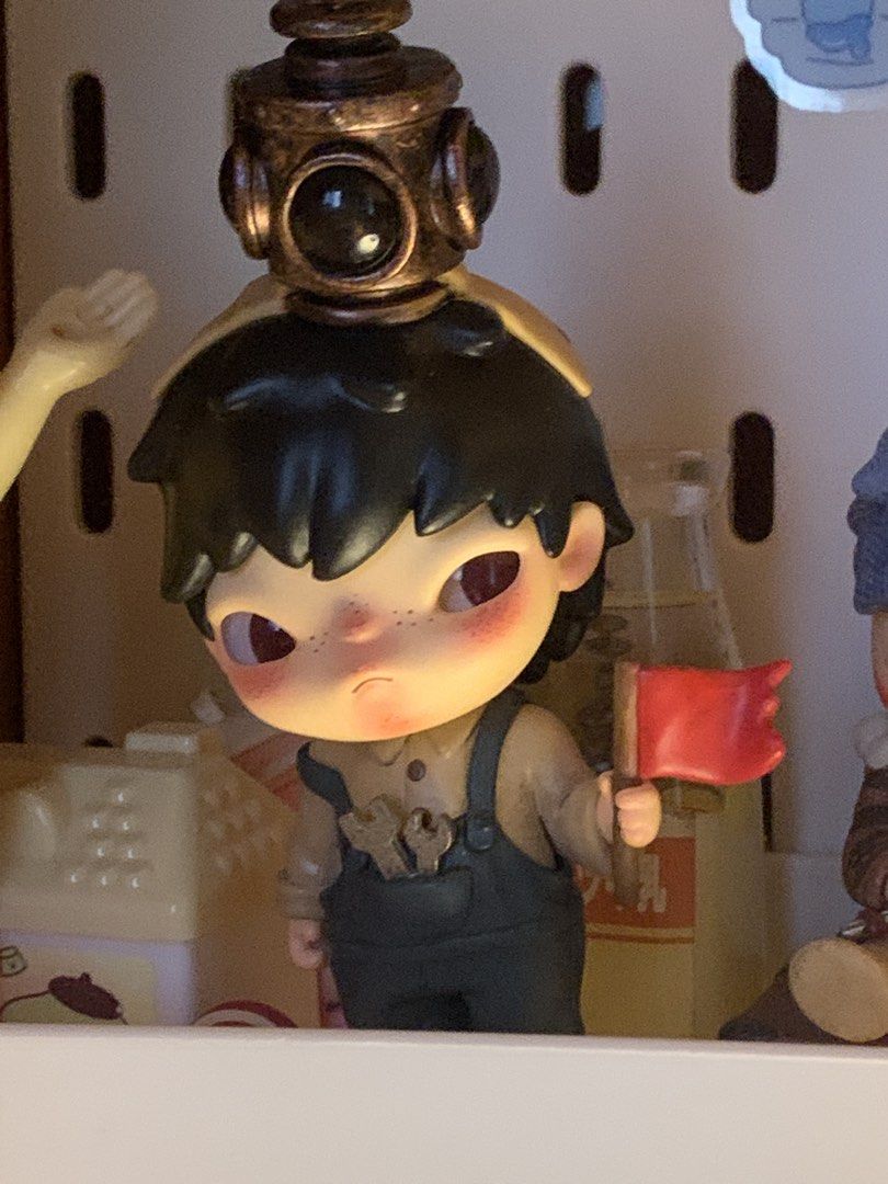 Hirono - The switchman (Category: Designer & Blind Box Toys) located in Manila. Submitted by arsez (Listing ID 1469898559, Image 2). Description: Figurine only -no box and card Orig from popmart website can lower the price pa Meet up: Sm davao, NU davao, bangkal shell/savemore, Catalunan Grande .
