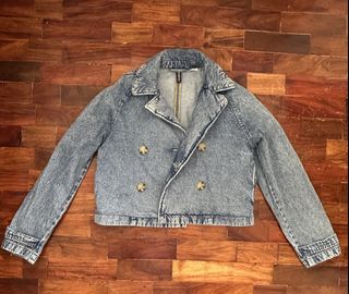 (Category: ) located in . Submitted by buy.preloved (Listing ID 1469799949, Image 1). Description: .