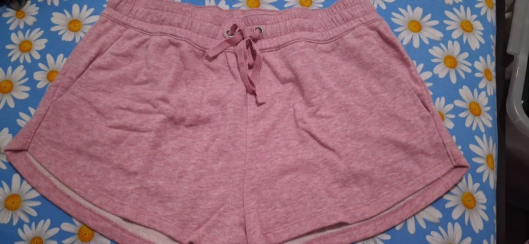 H&M Basic Pink Heathered Drawstring Shorts Size S (Category: Shorts) located in Manila. Submitted by katkween23 (Listing ID 1469773159, Image 1). Description: - Brand: H&M Basic - Size: S - Color: Pink heathered - Material: Soft cotton blend - Features: Elastic waistband with matching drawstring tie, functional side pockets, and stylish curved hem - Condition: Great for casual loungewear, staying home, or quick errands.