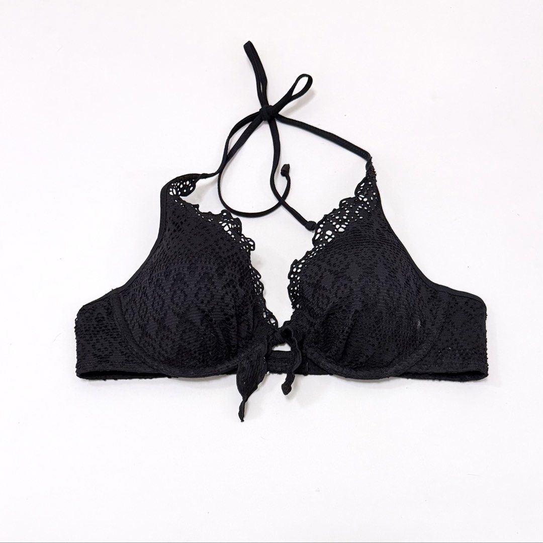 H&M Black Lace Underwire Push-up Bikini Halter Top [36B] (Category: Undergarments & Loungewear) located in Malabon City. Submitted by k_intimates (Listing ID 1469934059, Image 1). Description: Details: • Size 36B / wired / push-up • Like new • H&M black lace push-up bikini top featuring an intricate overlay design. .