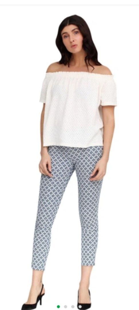 H&M Diamond Pattern Stretchy Pants (Category: Other Bottoms) located in Quezon City. Submitted by chph3rd (Listing ID 1469764651, Image 2). Description: .