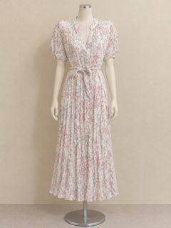 (Category: ) located in . Submitted by zellethrifts (Listing ID 1469905718, Image 1). Description: .