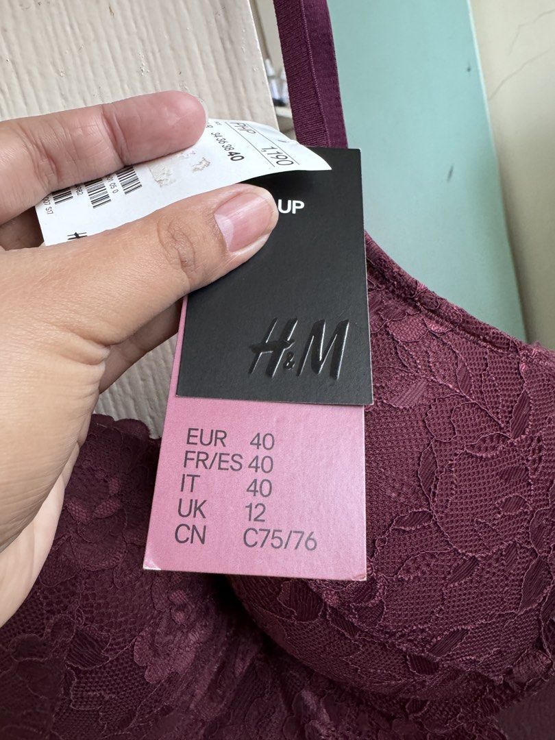 H&M Lingerie Burgundy (Category: Undergarments & Loungewear) located in Cebu City. Submitted by quing1993 (Listing ID 1469855308, Image 3). Description: BRANDNEW .