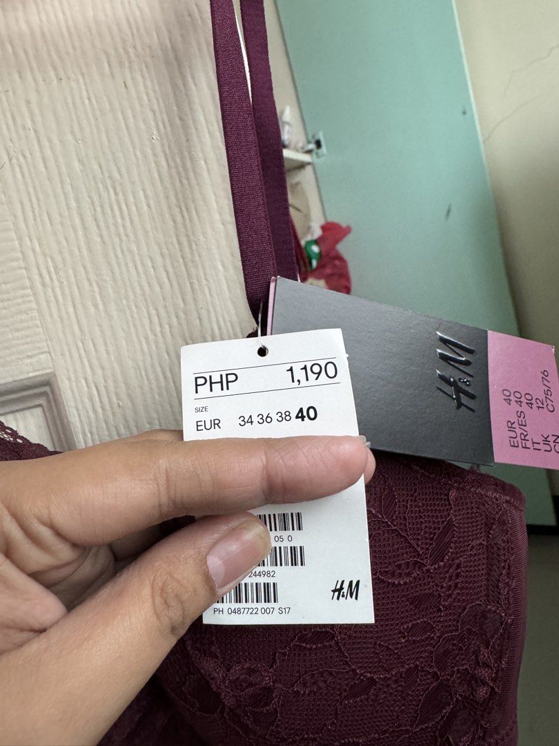 H&M Lingerie Burgundy (Category: Undergarments & Loungewear) located in Cebu City. Submitted by quing1993 (Listing ID 1469855308, Image 2). Description: BRANDNEW .