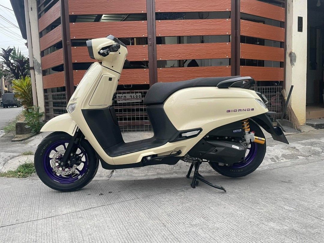 Honda Giorno+ 2025 (Category: Skates, Rollerblades & Scooters) located in Makati City. Submitted by empoyyyy (Listing ID 1469759414, Image 3). Description: 🏍️ FOR SALE - HONDA GIORNO+ 125 | 2025 MODEL 🏍️ HONDA GIORNO+ 125 - 2025 MODEL ✅ Sariwa & Fresh Condition ✅ ODO: 5.1K KM ✅ Open DOS (May contact tayo sa first owner) ✅ 2 Valid IDs Signed by the First Owner ✅ Original ORCR ✅ Complete Legal Documents ✨ UPGRADES: 🔧 Ohlins Rear Shock (Premium C