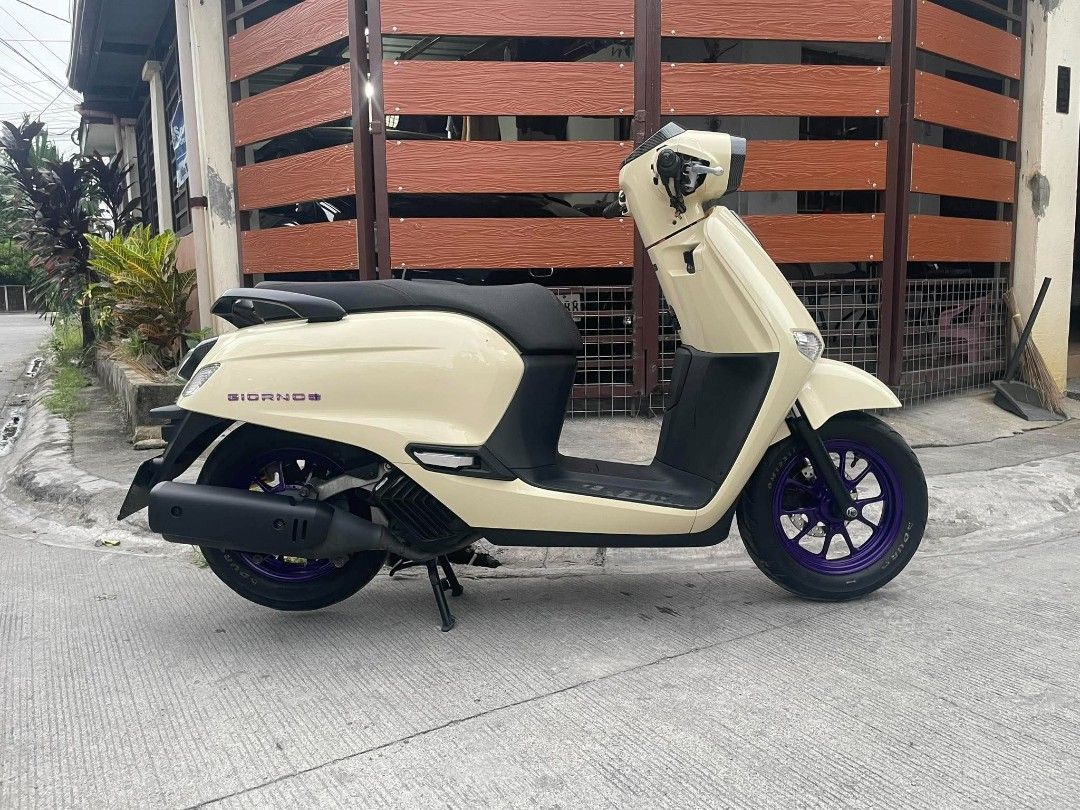 Honda Giorno+ 2025 (Category: Skates, Rollerblades & Scooters) located in Makati City. Submitted by empoyyyy (Listing ID 1469759414, Image 1). Description: 🏍️ FOR SALE - HONDA GIORNO+ 125 | 2025 MODEL 🏍️ HONDA GIORNO+ 125 - 2025 MODEL ✅ Sariwa & Fresh Condition ✅ ODO: 5.1K KM ✅ Open DOS (May contact tayo sa first owner) ✅ 2 Valid IDs Signed by the First Owner ✅ Original ORCR ✅ Complete Legal Documents ✨ UPGRADES: 🔧 Ohlins Rear Shock (Premium C