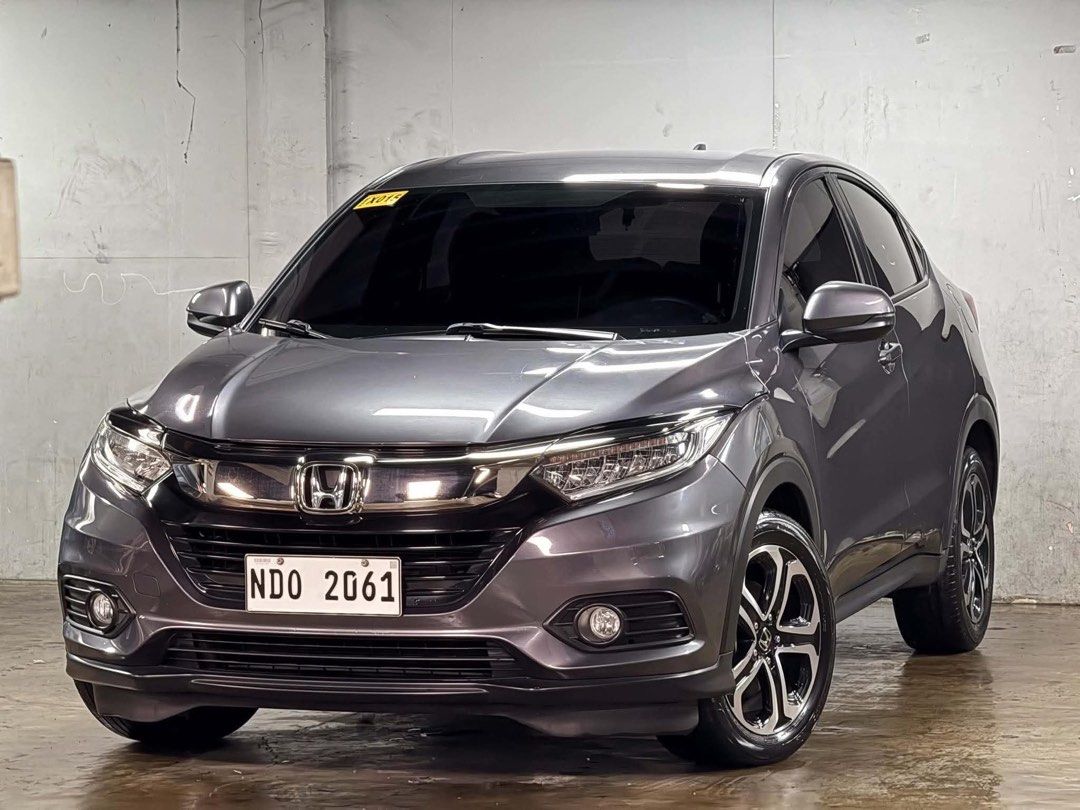 Honda HR-V A/T Auto (Category: Used Cars) located in Manila. Submitted by quality_cars (Listing ID 1469924322, Image 2). Description: Freshness ✨✨✨ For Sale/ Trade-In / Financing Financing : 125k All in DP, 17k Monthly 🔥 Cash Price: 648k Slightly Negotiable 🔥 •2021 Honda HR-V 💯 •Automatic Transmission w/ Paddle Shifters •Original 40k Low Mileage 1.8L Push Start Engine Legit 40k Mileage only, Casa Maintained Complete Service Records, Honda Cars