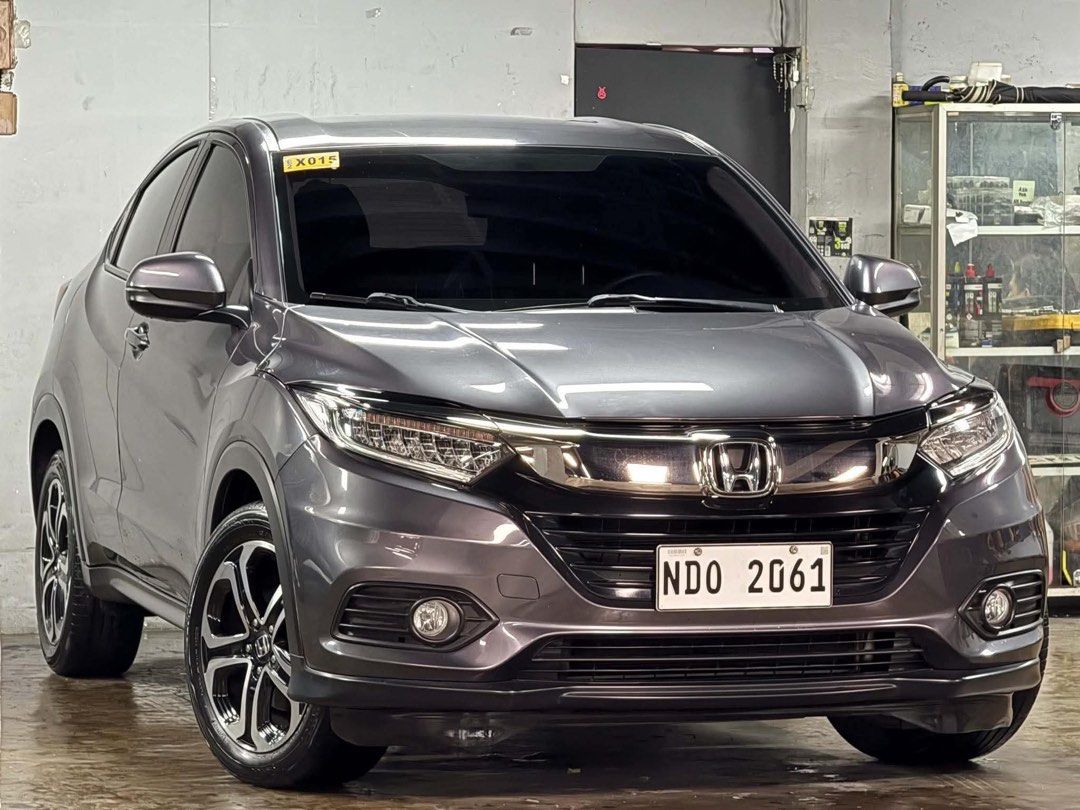 Honda HR-V A/T Auto (Category: Used Cars) located in Manila. Submitted by quality_cars (Listing ID 1469924322, Image 1). Description: Freshness ✨✨✨ For Sale/ Trade-In / Financing Financing : 125k All in DP, 17k Monthly 🔥 Cash Price: 648k Slightly Negotiable 🔥 •2021 Honda HR-V 💯 •Automatic Transmission w/ Paddle Shifters •Original 40k Low Mileage 1.8L Push Start Engine Legit 40k Mileage only, Casa Maintained Complete Service Records, Honda Cars