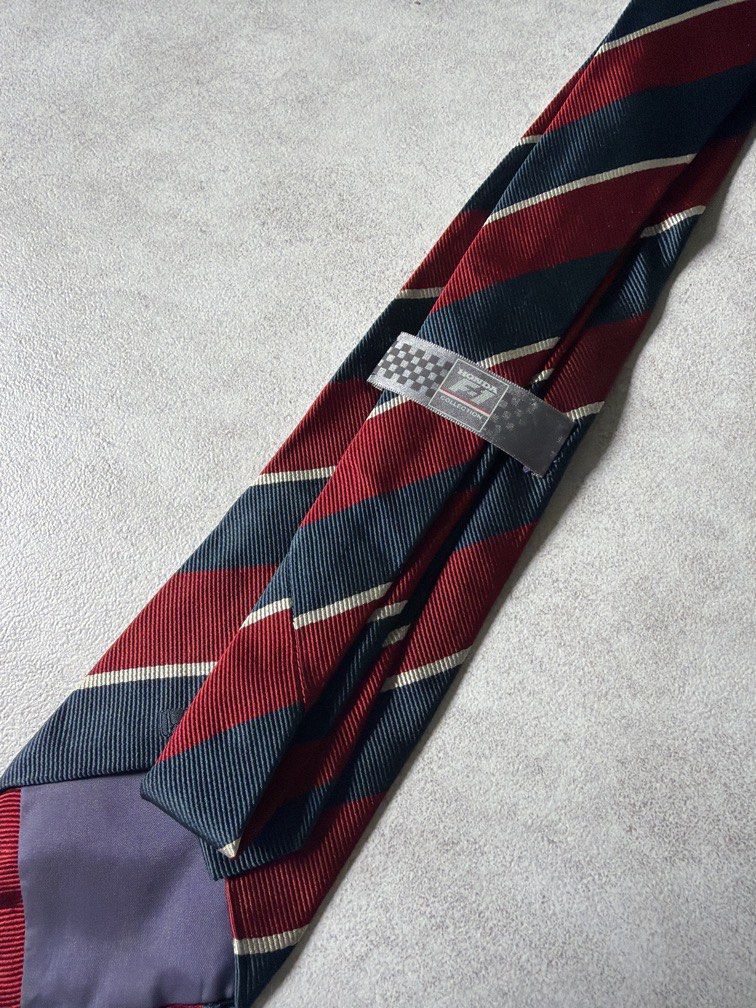 Honda Japan Necktie (Category: Ties) located in Pasig City. Submitted by chamoisee (Listing ID 1469799100, Image 3). Description: Honda Japan Necktie Will keep if not sold.