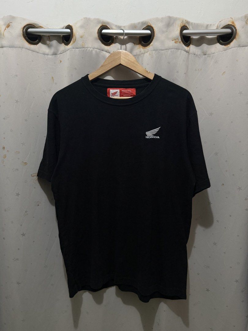 Honda Wings Logo T-Shirt Bundle Set (Category: Tshirts & Polo Shirts ) located in Davao. Submitted by rare.agustinsean (Listing ID 1469925250, Image 2). Description: 21x27 Medium 20x26 Small.
