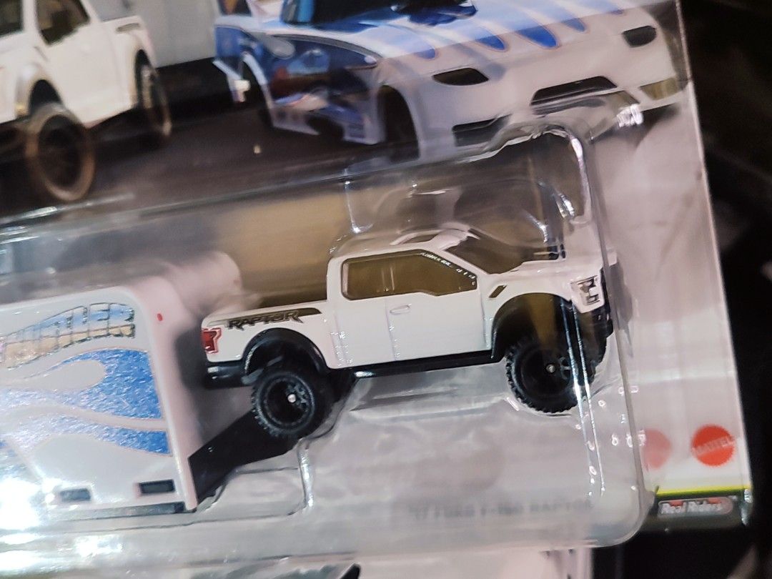 Hot Wheels '17 Ford F-150 Raptor Team Transport // 700php, Toys ...
