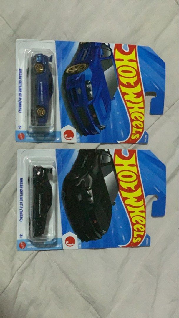 Hot Wheels Nissan Skyline GT-R BNR34 Blue and Black, Toys ...