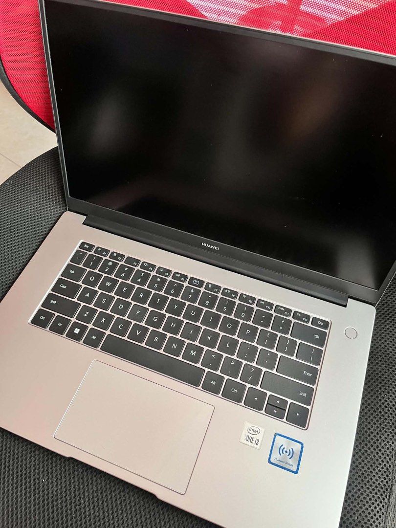 Huawei MateBook D15 core i3 (Category: Laptops & Notebooks) located in Bocaue. Submitted by vanessaolmedo (Listing ID 1469806327, Image 3). Description: This is super duper well-used Walang flaws ang body No history of repair Can pass as new pa nga. With original charger Naka case papo nung ginagamit Pakicheck nalang details and specs sa picture ng settings Rfs: nag upgrade po .