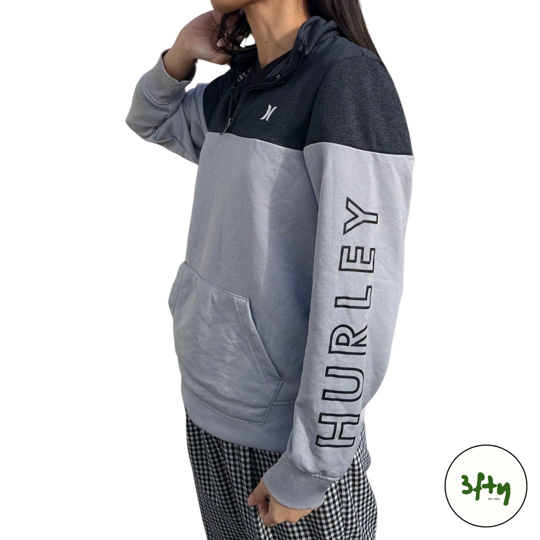 Hurley Quarter Zip Sweatshirt (Category: Coats, Jackets and Outerwear) located in Pantabangan. Submitted by 3ftyfinds (Listing ID 1469801523, Image 3). Description: Mode of payment: GCash/Bank Transfer Mode of delivery: J&T Express (shouldered by buyer) Meet ups/drop off within Baguio City proper only. Feel free to dm for inquiries, thank you!!.