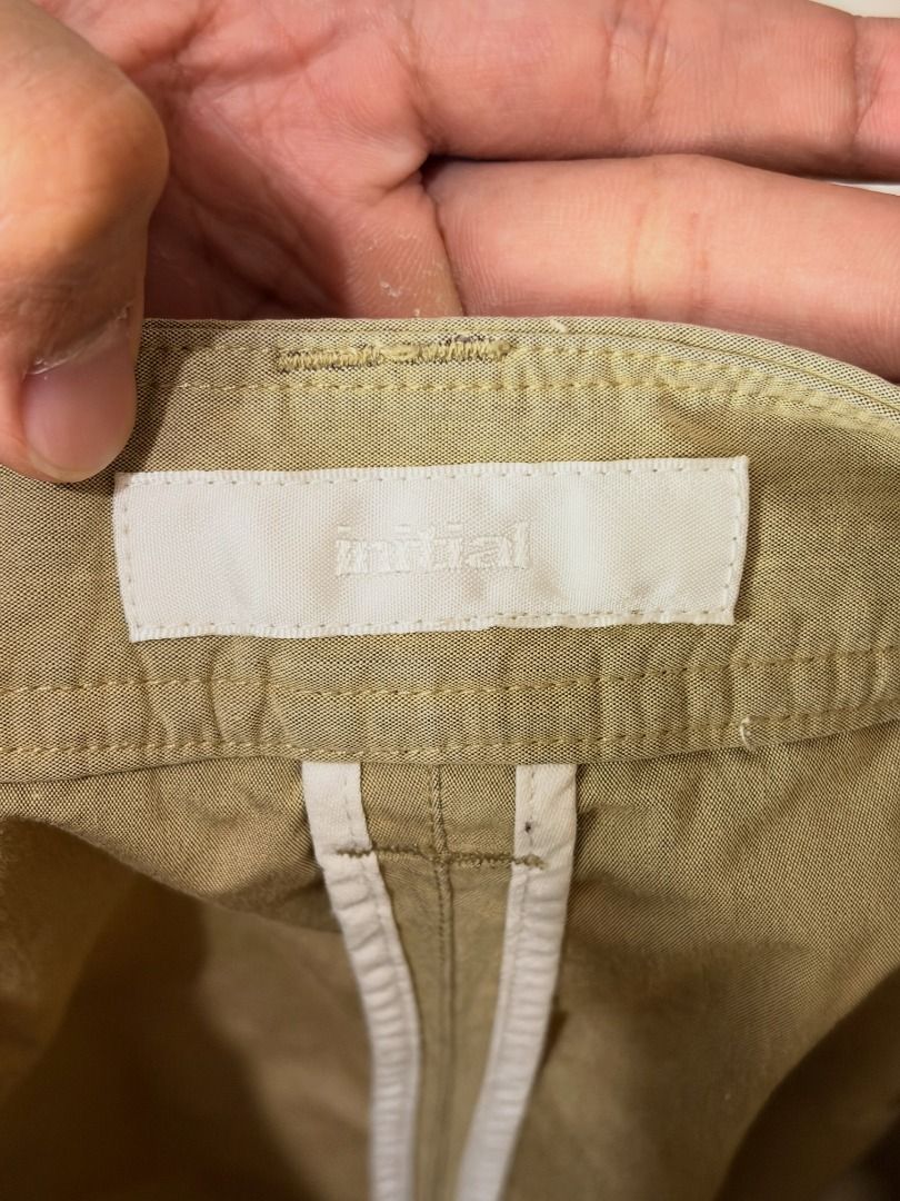 Initial Flared Cargo Culottes Cropped Trousers (Category: Other Bottoms) located in Manila. Submitted by recolecta (Listing ID 1469895578, Image 3). Description: Initial Flared Cargo Culottes Cropped Trousers (Tan) ₱1500 + sf Fits 26 waist Length: 37 inches Waist: 13 inches Rise: 13 inches Leg Opening: 15 inches Thighs: 11 inches Inseam: 24 inches • Architectural, wide-flare culottes inspired by traditional Japanese silhouettes • Washed tan cotto