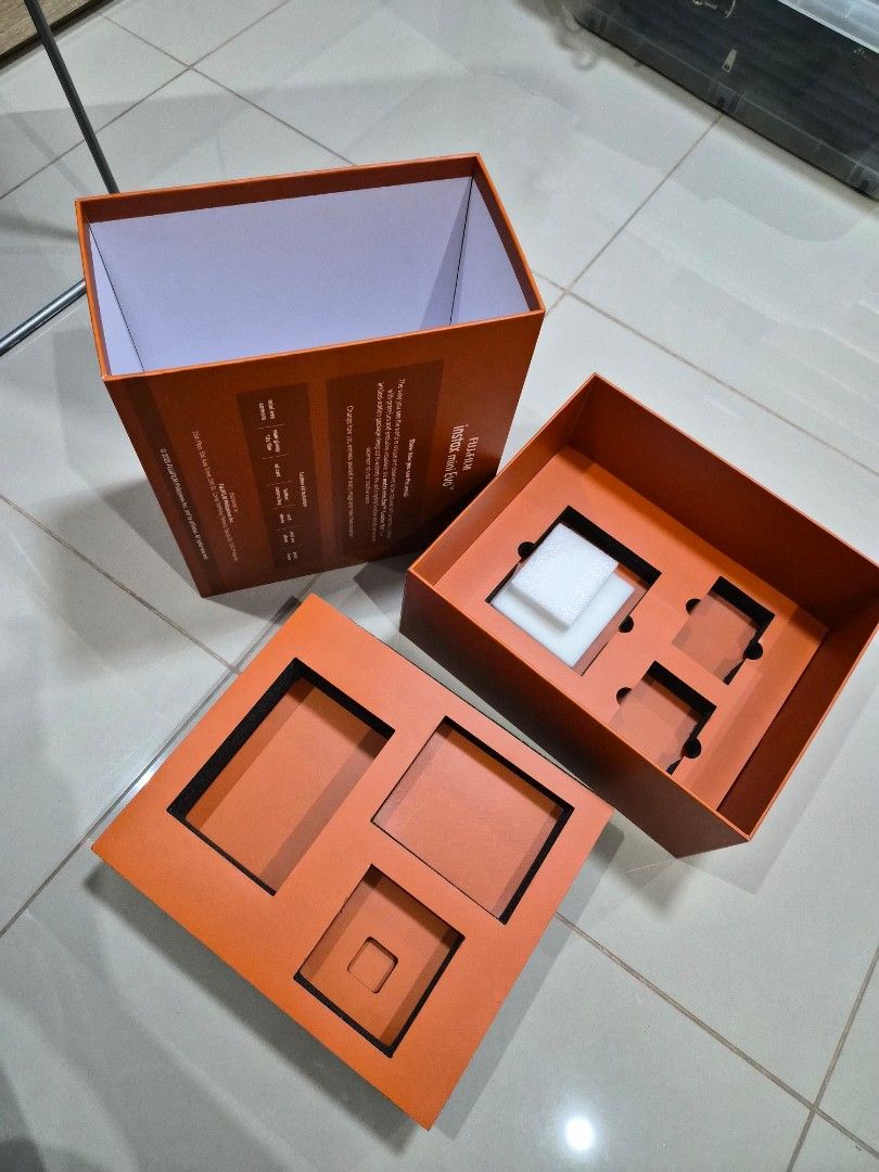 Instax Mini Evo Limited Edition Box (Category: Everything Else Others) located in Paranaque City. Submitted by lovelife.312 (Listing ID 1469837316, Image 2). Description: ***PLEASE READ CAREFULLY*** - 1 pc. Authentic Fujifilm Instax Mini Evo Leather Kit packaging box only (No camera or accessories included) - can be reused for crafting - decluttering room MAILING AND DELIVERY: - Meet up only SM City Sucat, Uptown Mall BGC and Ayala Malls by the B