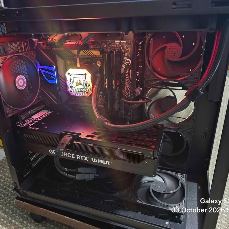 Intel i9-14900K RTX 4080super High-End Gaming PC (Category: Desktops) located in Caloocan City. Submitted by mightywater_41474b (Listing ID 1469766142, Image 2). Description: Location: Batangas Call And Text 09176830136 For Faster Reply 🔥🖥️ FOR SALE: HIGH-END GAMING / PRODUCTIVITY PC 🎮🔥 📢 RFS: Nakapag-upgrade na! 😎 Kung hindi mabili, okay lang din. No rush selling! 💯 ❌ PASS SA JOY BUYERS! Serious buyers only! 🤝 🕘 AVAILABILITY: 📅 Monday 