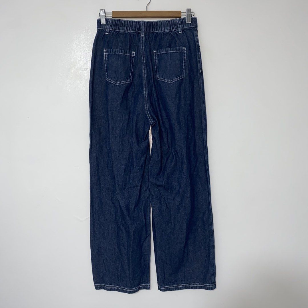 INTIQUE wide wide denim pants (Category: Other Bottoms) located in San Jose del Monte. Submitted by mamiracky (Listing ID 1469861205, Image 3). Description: .
