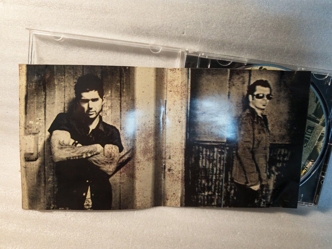 Inxs switch (Category: CDs & DVDs) located in Singapore. Submitted by oldoldtimes (Listing ID 1469788565, Image 5). Description: light scratch.