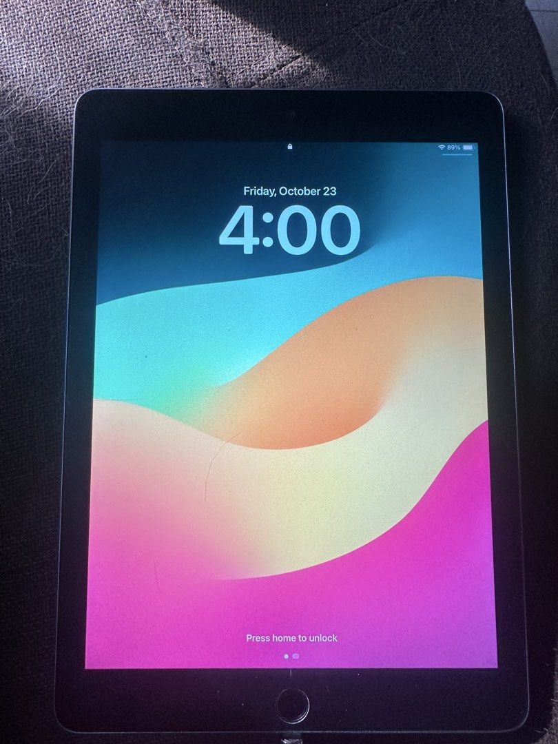 iPad 6th generation with Apple Pencil 1st gen included (Category: iPad) located in Paranaque City. Submitted by jvdc001 (Listing ID 1469838336, Image 1). Description: Selling my iPad 6th generation with Apple Pencil 1st gen included Price - 8500 negotiable RFS: upgraded Wifi version (no cellular) 128gb storage (110gb usable) Has Touch ID on home button No Apple ID issues (will reset before selling) iPad OS version 17.7.11 Charging/connectivity po