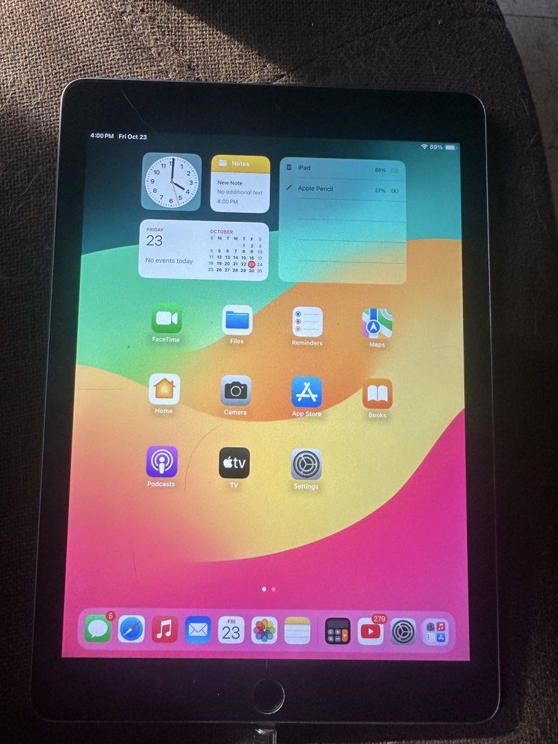 iPad 6th generation with Apple Pencil 1st gen included (Category: iPad) located in Paranaque City. Submitted by jvdc001 (Listing ID 1469838336, Image 3). Description: Selling my iPad 6th generation with Apple Pencil 1st gen included Price - 8500 negotiable RFS: upgraded Wifi version (no cellular) 128gb storage (110gb usable) Has Touch ID on home button No Apple ID issues (will reset before selling) iPad OS version 17.7.11 Charging/connectivity po