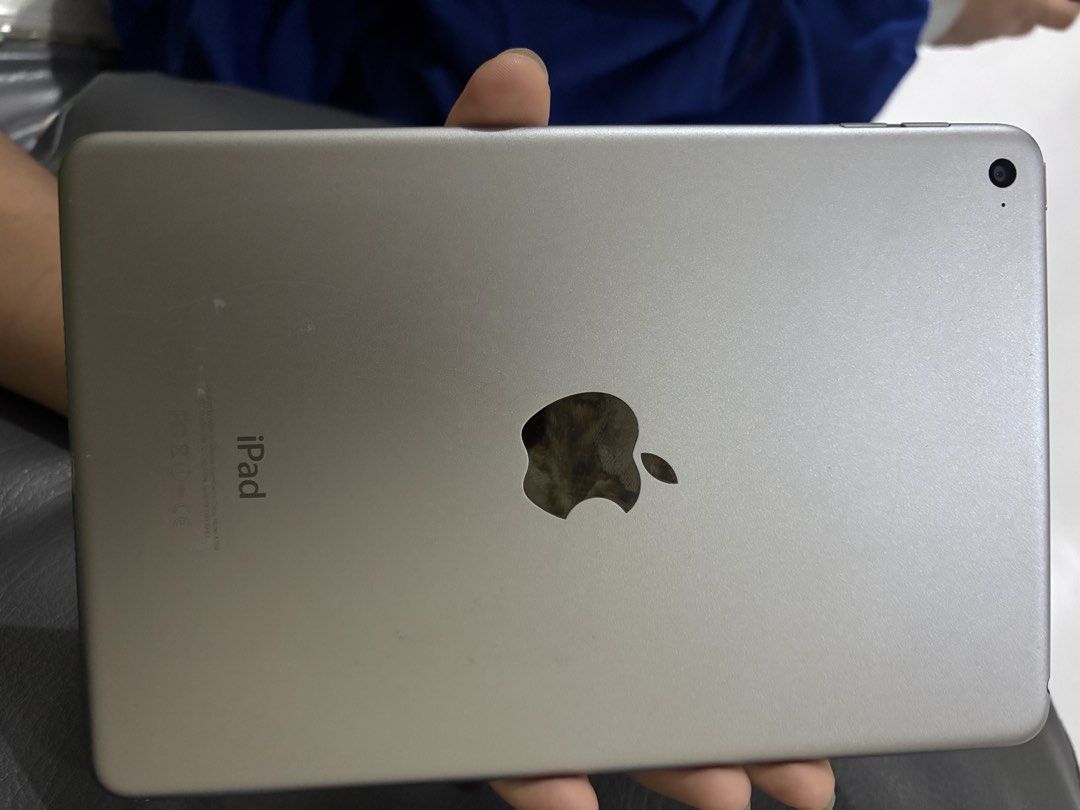 Ipad mini 4 (Category: iPad) located in Manila. Submitted by nobudol (Listing ID 1469892429, Image 1). Description: Rfs: extra ipad not using anymore/ need funds Not negotiable .
