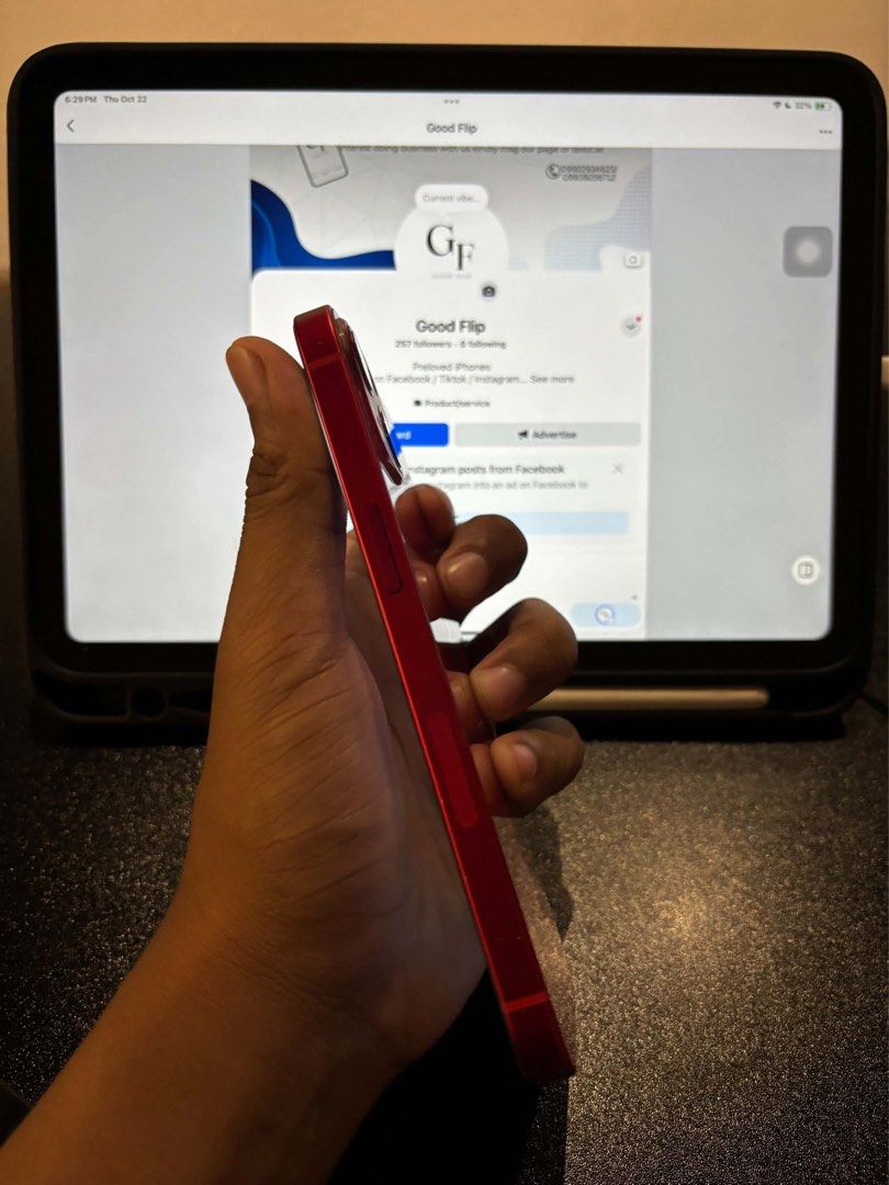 iPhone 13 128 (Category: iPhone 13 Series) located in Quezon City. Submitted by andydrei (Listing ID 1469813803, Image 3). Description: FS/SWAP: iPhone 13 128gb -Factory unlocked anysim -All working goods -89%-red bh new genuine batt & display P15,800 may bawas pa sa sure buyer pm!.