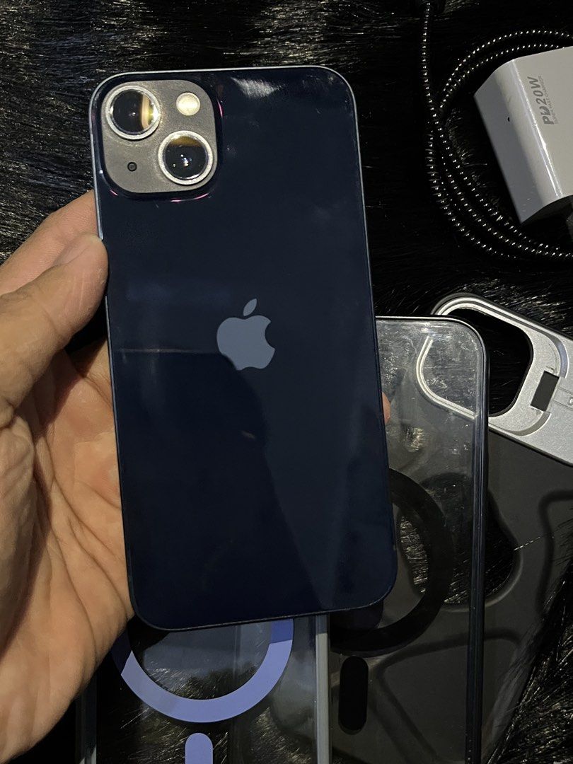 IPHONE 13 128 GB (Category: iPhone 13 Series) located in Manila. Submitted by fiercerabbit-8a7e (Listing ID 1469887226, Image 1). Description: FOR SALE OR SWAP PO SA LOWER UNIT +cash (Iphone only) ‼️ Iphone 13 ₱16,000 ₱16,000 slightly NEGOTIABLE - 128GB - 85% BH (ORIGINAL, NEVER REPLACED.) - ZP/A VARIANT - FACE ID ✅ - True Tone ✅ - Physical Sim ✅ - No Sim Restrictions! - Unli Reset - Unli Update - ISSUE‼️few paintchip sa camera ** NO HISTORY OF R