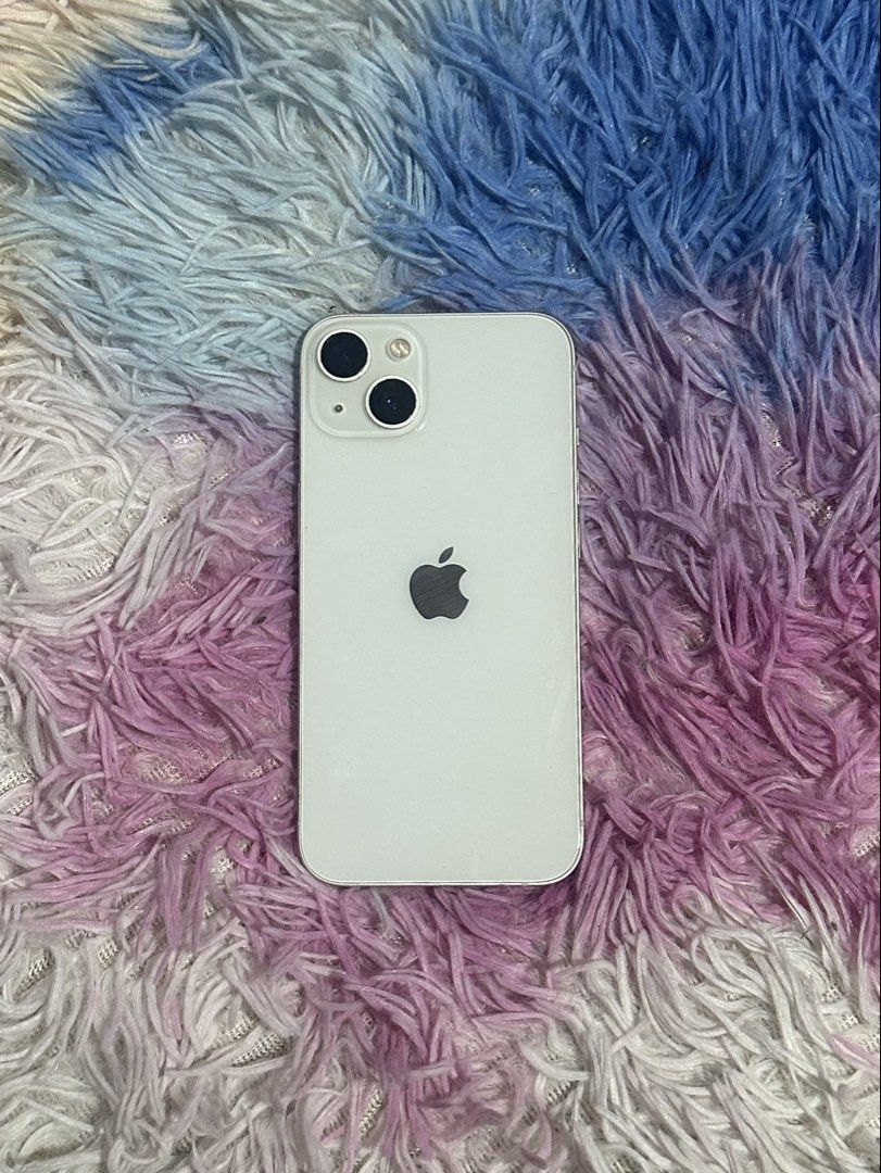 iPhone 13 128gb Starlight UNDERWARRANTY (Category: iPhone 13 Series) located in Manila. Submitted by chealszestt (Listing ID 1469924879, Image 1). Description: iPhone 13 Starlight Underwarranty For Sale - 128GB -Underwarranty 12/01/26 -ZP/A NTC - 89% Battery Health (Original) - All Original & Working - Any Sim - No Internal Issue - No Replace/Repair History - Original Box, Original Cord, Case, Tempered. - Slight Paint Chip - 3utools Provided 16,5