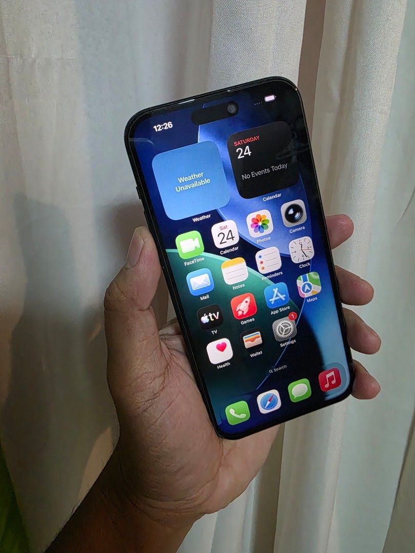 IPHONE 15 PLUS 128GB (Category: iPhone 15 Series) located in Manila. Submitted by kiroozz (Listing ID 1469921258, Image 1). Description: RUSH FOR SALE IPHONE 15 PLUS FACTORY UNLOCK 128GB 90 BH FACE ID WORKING TRUTONE WORKING LCD REPLACED SOFT OLED ALL GOOD WORKING CONDITION READY TO USE READY TO RESET PAINT CHIPS SIDES BAWAL SA MASELAN -BOX -CASE -CORD -UNIT.