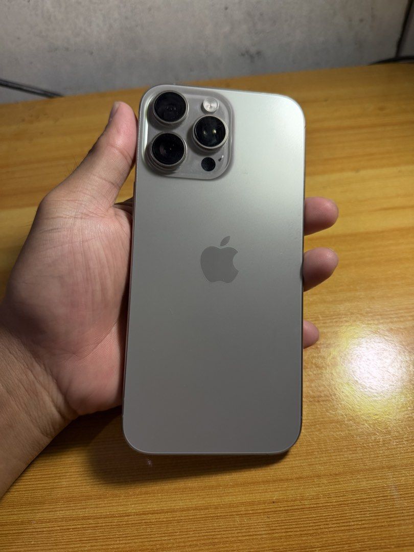 IPHONE 16 PRO MAX 256 GB (Category: iPhone 16 Series) located in General Mariano Alvarez. Submitted by rkamantigu64862 (Listing ID 1469778846, Image 1). Description: IPHONE 16 PRO MAX 256 GB 97 BH NO ISSUE 100% ORIGINAL SMARTLOCK ( MAOPENLINE SA NOV) NO DENTS AND SCRATCH CAVITE AREA! 📍.