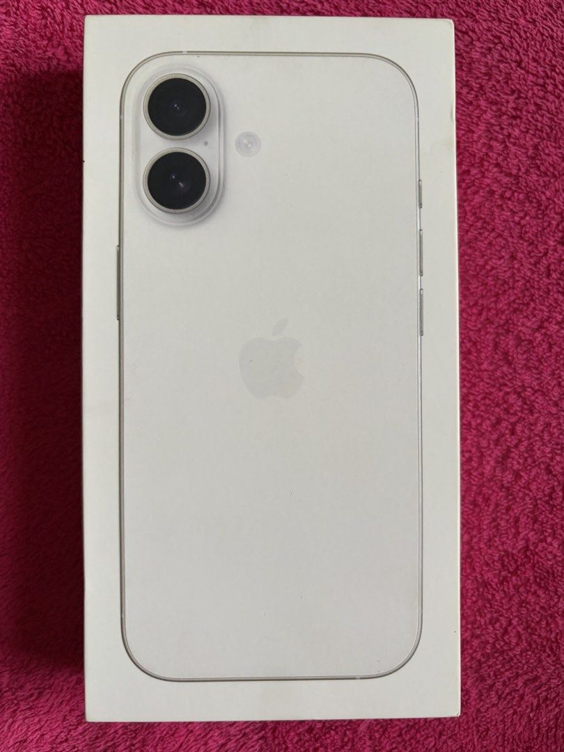 iphone 17 (Category: iPhone 17 Series) located in Apalit. Submitted by abercrombie0221 (Listing ID 1469841783, Image 1). Description: 256gb ilang months plang nagagamit 96% ang battery life pm mko send ko ung pics ng phone no issues.