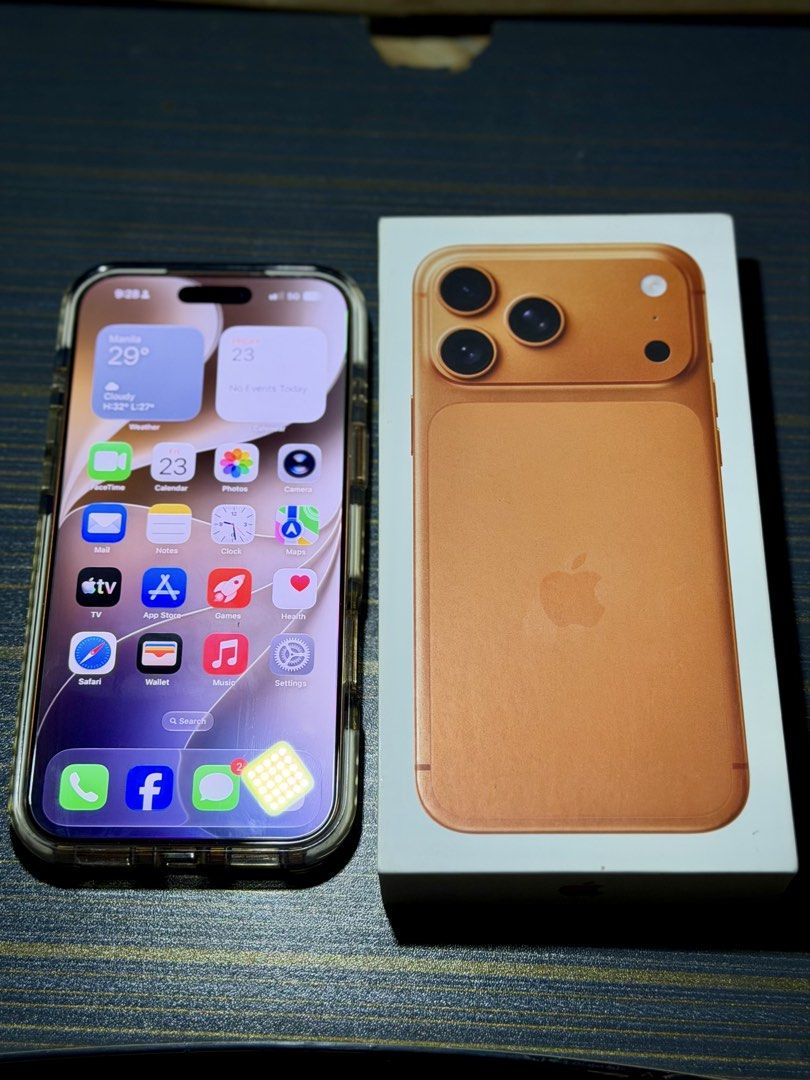 Iphone 17 Pro Max (Category: iPhone 17 Series) located in Manila. Submitted by unodostrescdale (Listing ID 1469770039, Image 1). Description: selling my preloved iphone 17 pro max. unit is in like new condition and comes with orig cable, box and case. pm me for faster transaction thanks..