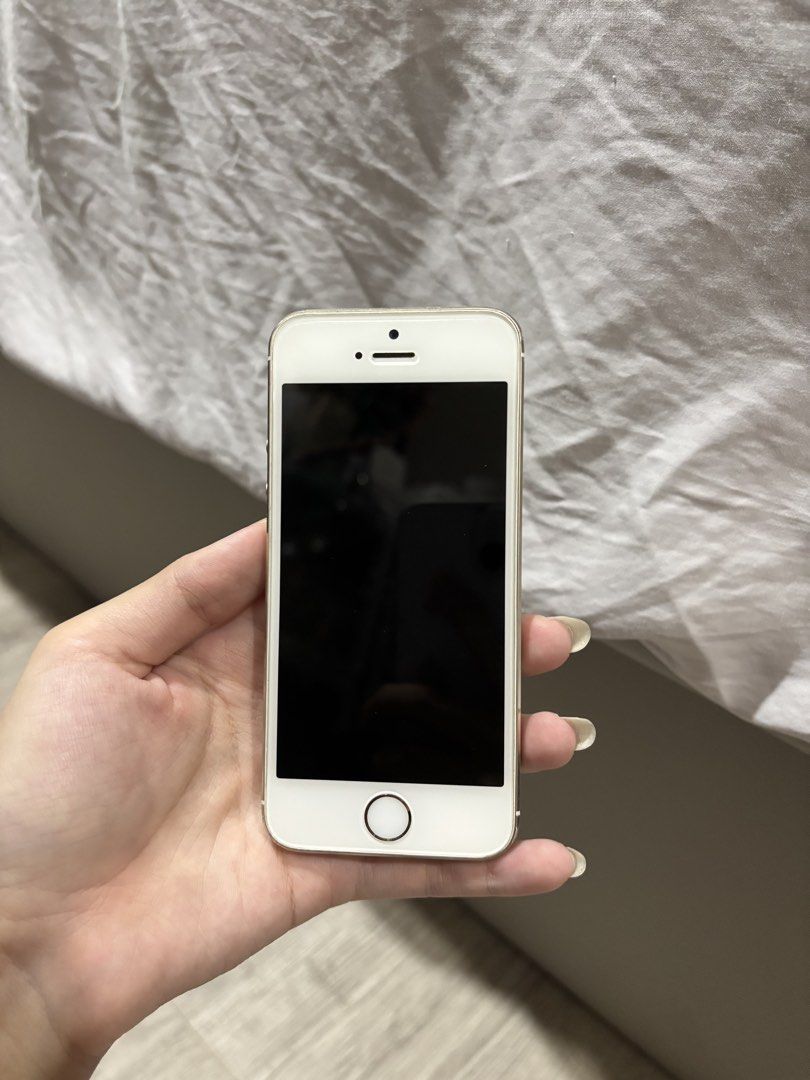 Musical Notes Gold Color iphone 5 gold 16gb #2, Mobile Phones & Gadgets, Mobile Phones, iPhone ...