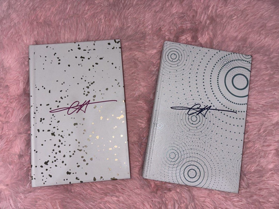 It Ends With Us Duology - Collector’s Edition (Category: Storybooks) located in Batangas. Submitted by solunarareads (Listing ID 1469880180, Image 3). Description: It Ends With Us Duology - Collector’s Edition Condition: Brand New, not read 📍Batangas City 🚚 TCO or Direct JnT 🧾 Gcash or Maribank.
