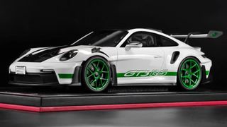 porsche 911 RSR, Toys & Collectibles, Figurines & Models, Vehicle ...