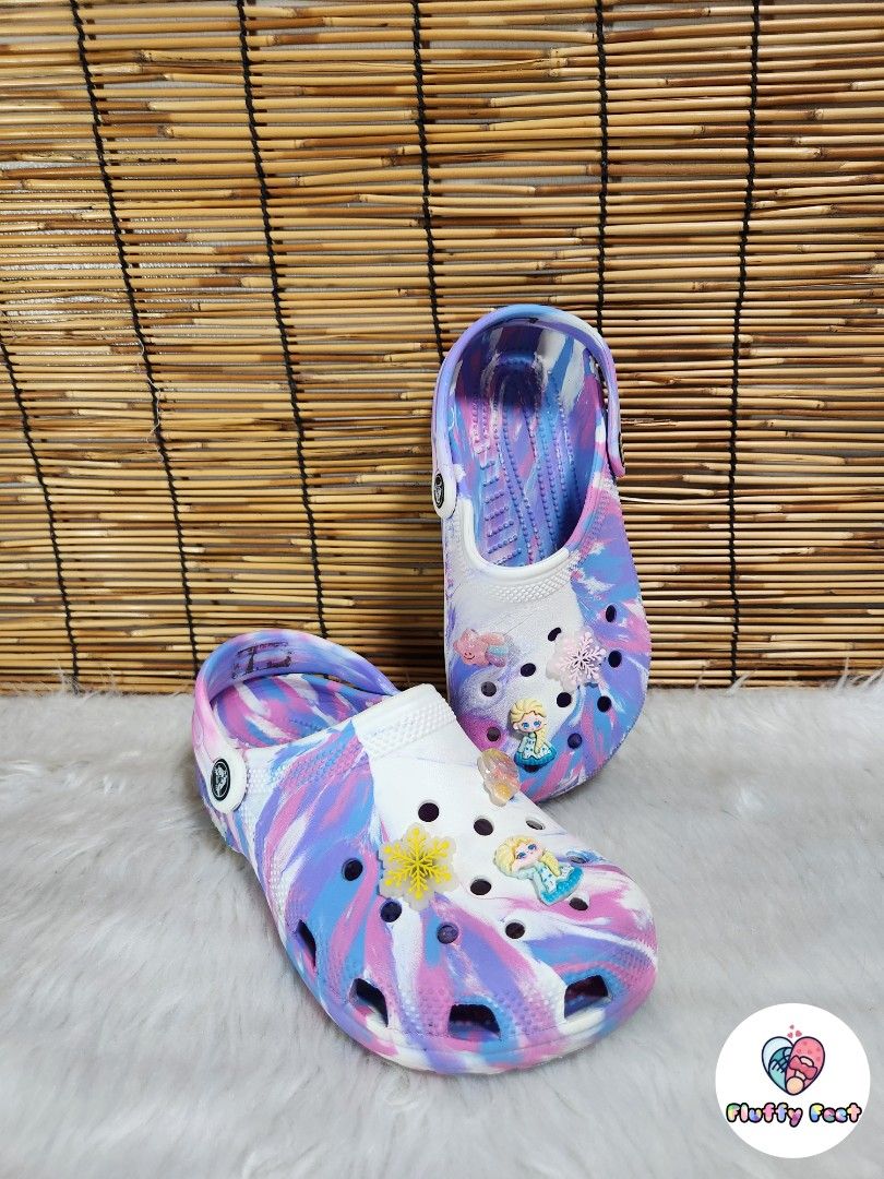 J2- Preloved Original Crocs for kids (Category: Babies & Kids Fashion) located in Navotas City. Submitted by FluffyFeet (Listing ID 1469849843, Image 2). Description: NEW ARRIVAL❗️ This is a PRELOVED ORIGINAL CROCS FOR KIDS‼️ Please managed your expectations ❤️ 📌 Strictly MINE NOW, PAY NOW ONLY❗️ (Unless suki na po na maayos kausap at iwas cancellation) 📌 You may ask for other photos before placing order/s STRICTLY NO RETURN, NO EXCHANGE UNLESS