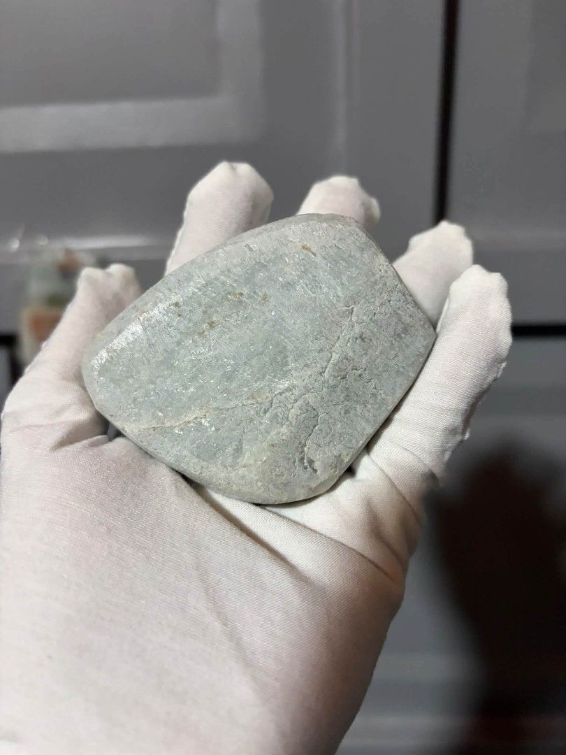 Jade Imperial Stone (Category: Precious Stones) located in Baguio. Submitted by thrifters_shop (Listing ID 1469855815, Image 3). Description: .