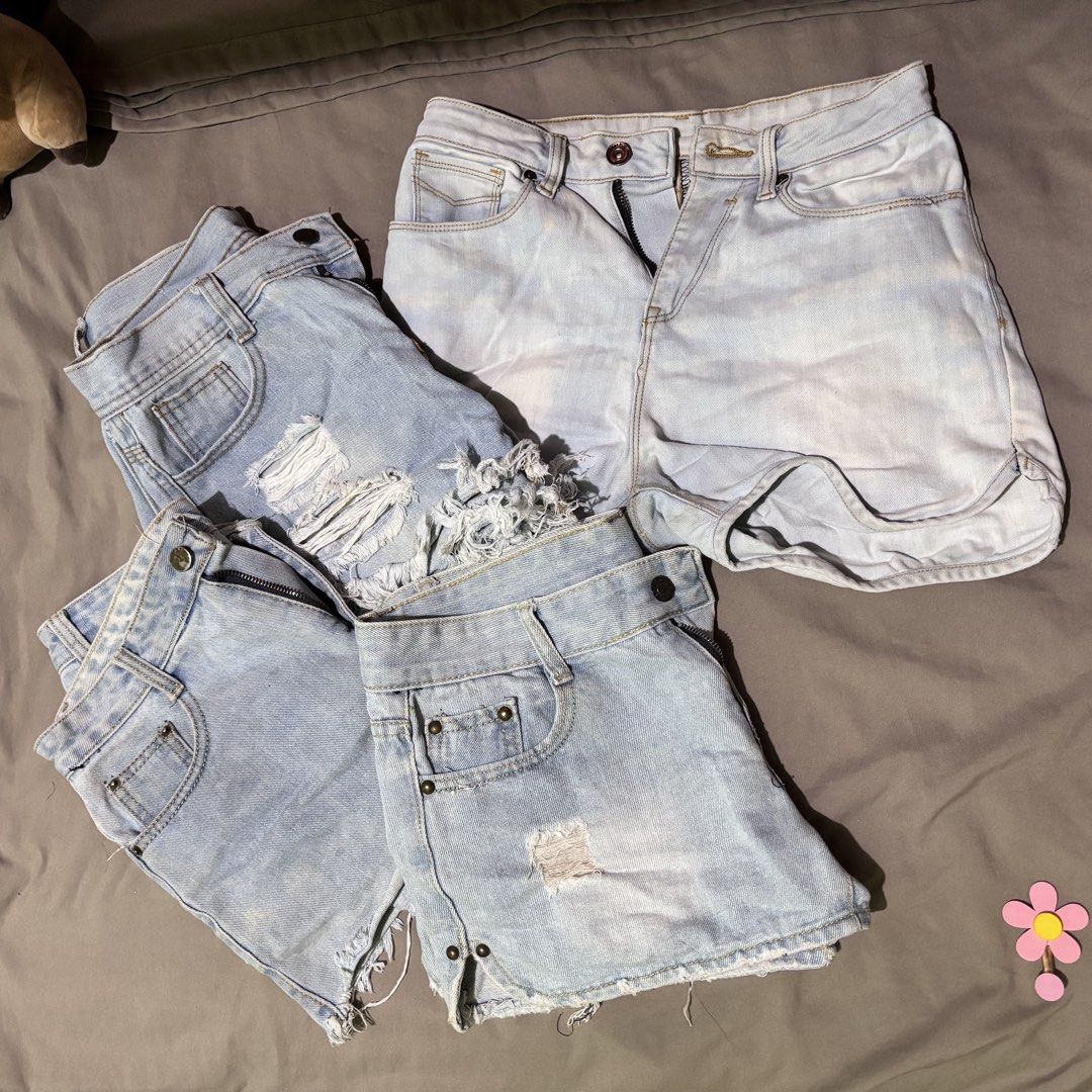 Jagthug Denim Shorts Bundle Light Blue Distressed (Category: Shorts) located in Manila. Submitted by shimiiiiiii (Listing ID 1469796368, Image 1). Description: all are my personal preloved 1 lang po yung may brand, shown sa picture size ranges from 24-27 tinatamad na ako magsukat guys 😭.