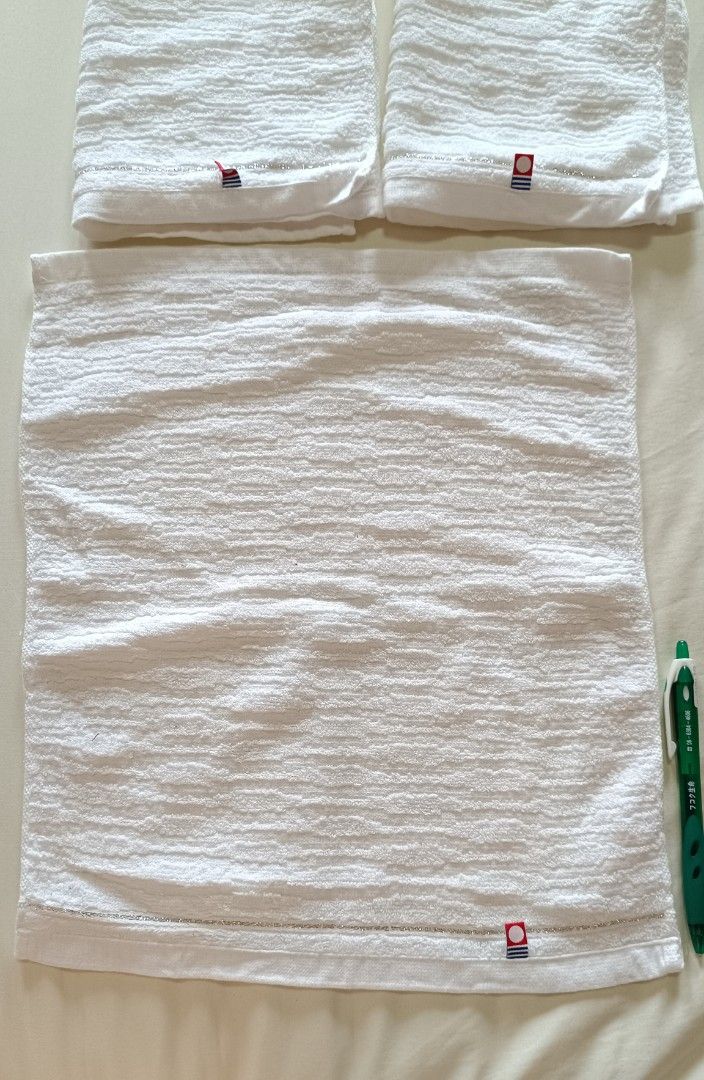 Japan Imabari face Towel/ Back towel (Category: Bedding & Towels) located in Makati City. Submitted by jstreasuredfinds (Listing ID 1469825334, Image 2). Description: 5pcs Perfect for summer. Perfect for baby. washed and sanitized. 100% Japan cotton 33x 35cm IM-01.