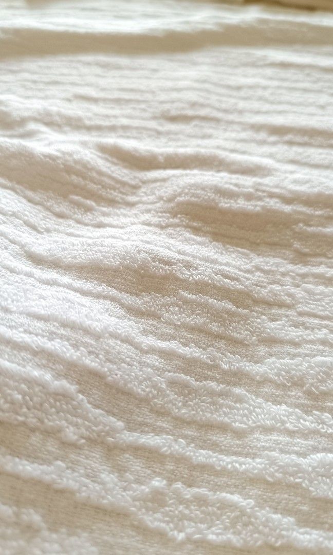 Japan Imabari face Towel/ Back towel (Category: Bedding & Towels) located in Makati City. Submitted by jstreasuredfinds (Listing ID 1469825334, Image 3). Description: 5pcs Perfect for summer. Perfect for baby. washed and sanitized. 100% Japan cotton 33x 35cm IM-01.