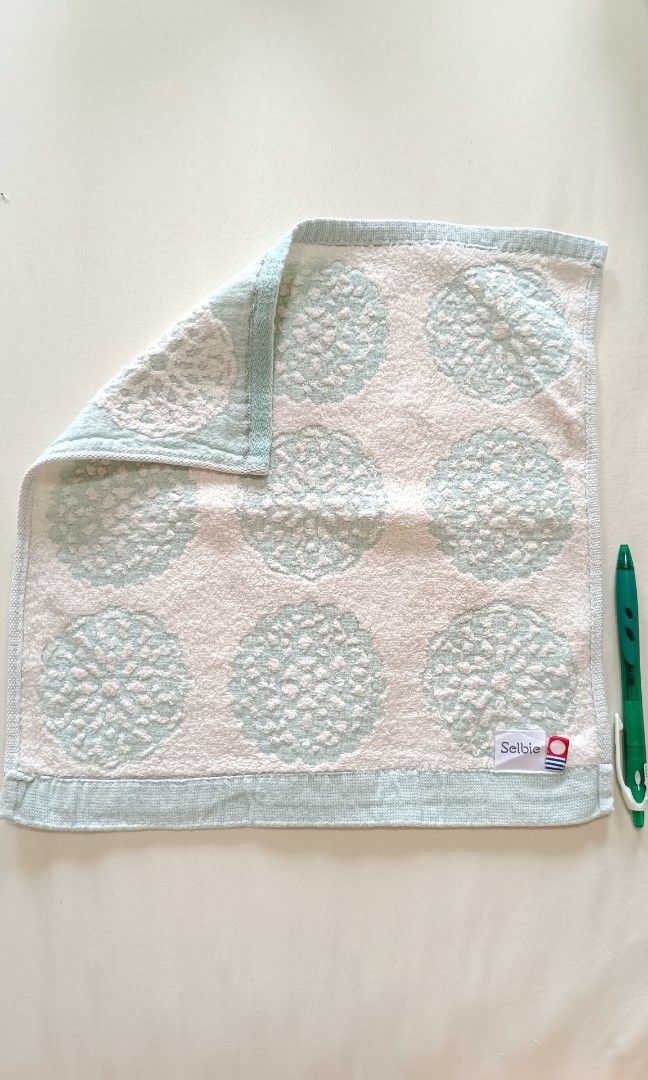 Japan Imabari Face Towels /Back towels (Category: Bedding & Towels) located in Makati City. Submitted by jstreasuredfinds (Listing ID 1469830405, Image 3). Description: Washed and sanitized. 100% Japan cotton 5pcs. Imabari quality. Super absorbent. 😘🥰 IM-04.