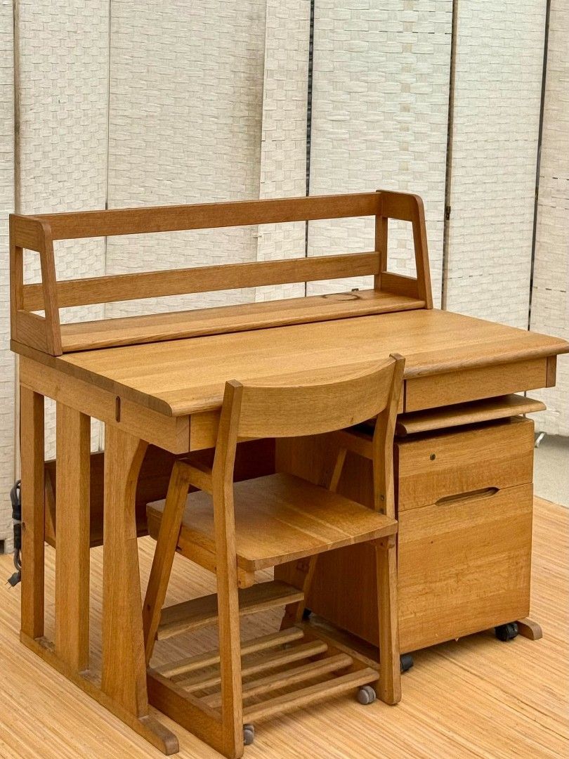 JAPAN SURPLUS HIDA BRAND STUDY SET IN GOOD CONDITION (Category: Tables & Sets) located in Manila. Submitted by emjiiii96 (Listing ID 1469788691, Image 3). Description: JAPAN SURPLUS HIDA BRAND STUDY SET IN GOOD CONDITION SIZE: 29-40H x 43L x 28W inches 16H x 17.5L x 16W inches 23-27.5H x 17L x 19.5W inches.