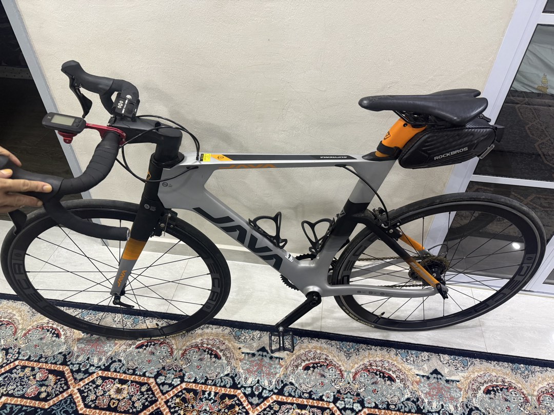 Java Suprema Carbon Road Bike, Sports Equipment, Bicycles & Parts ...